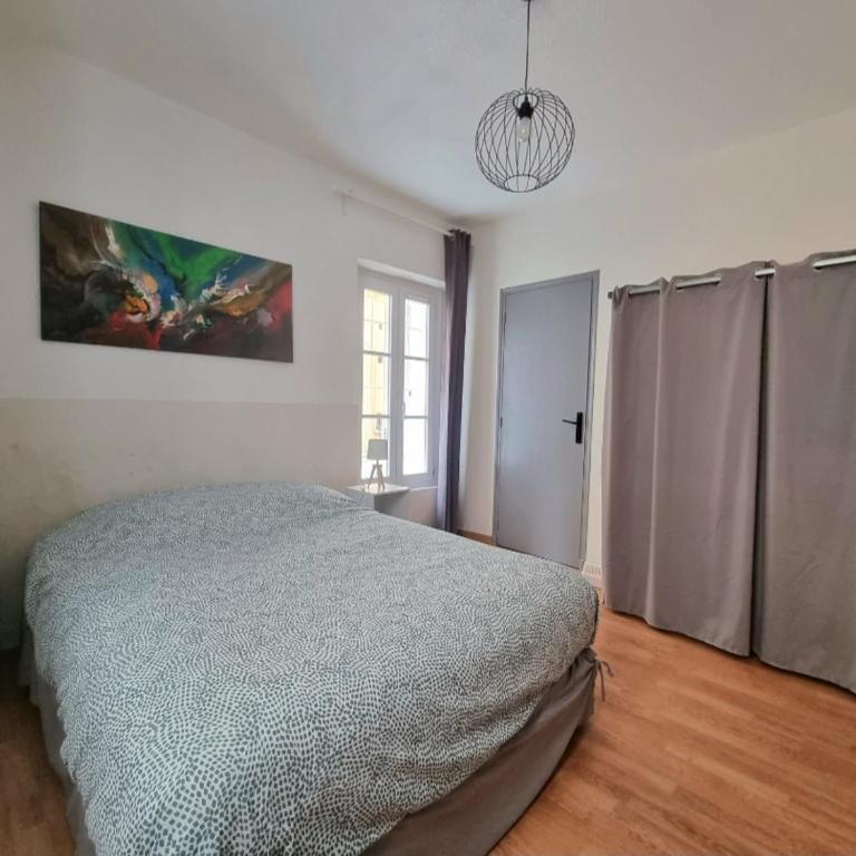 Appartement centre historique - Apartment mit 1 Schlafzimmer - 13