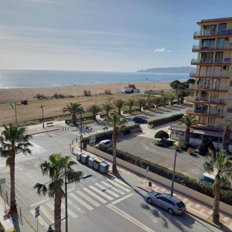 Rocamaura B 5/4 - Two-Bedroom Apartment - 1