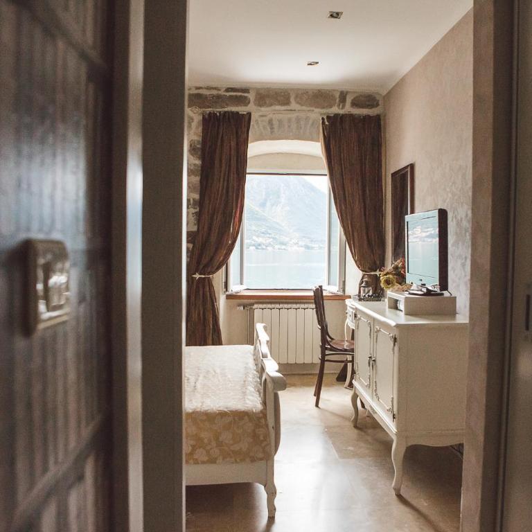 Palazzo Radomiri Heritage Boutique Hotel - Small Double Room - 3
