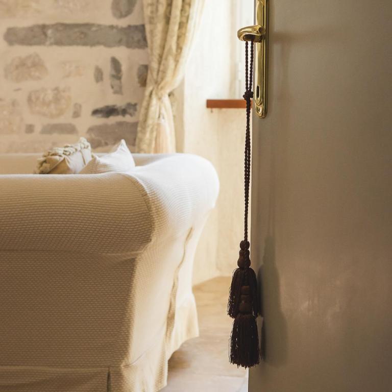 Palazzo Radomiri Heritage Boutique Hotel - Deluxe Suite - 3