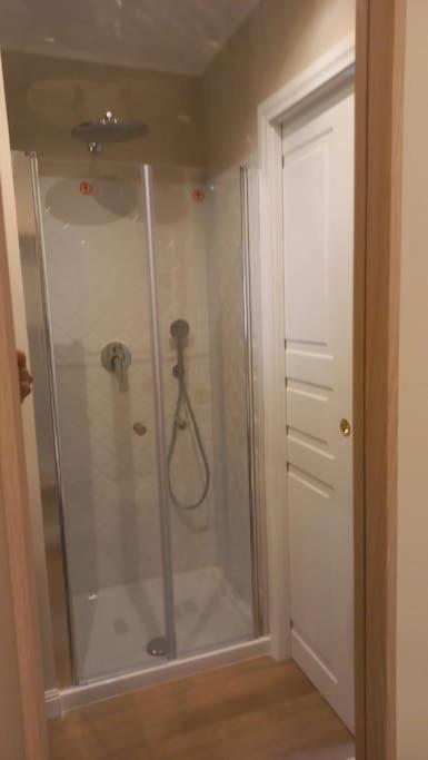 Smarthouse Corso Peschiera - Three-Bedroom Apartment - 22