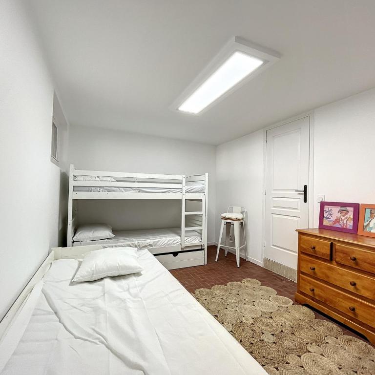 Appartement Rénové sur la Plage à Carnon, Terrasse & Parking - Two-Bedroom Apartment - 8