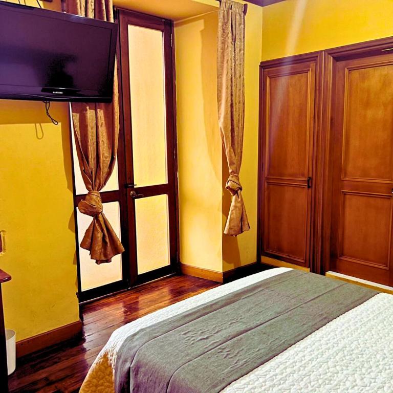 Hotel Boutique La Merced - Deluxe Double Room with Bath - 2