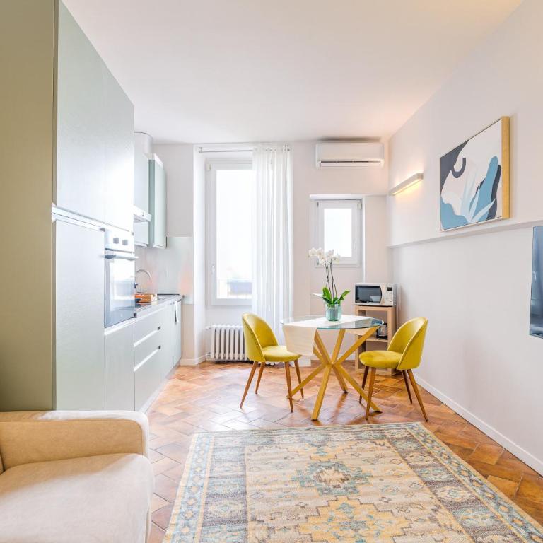 Condotta 16 Apartments - One-Bedroom Apartment - 11