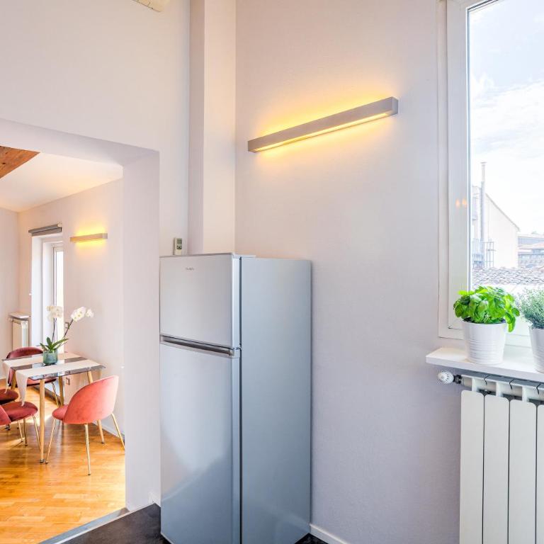 Condotta 16 Apartments - Penthouse Apartment - 12
