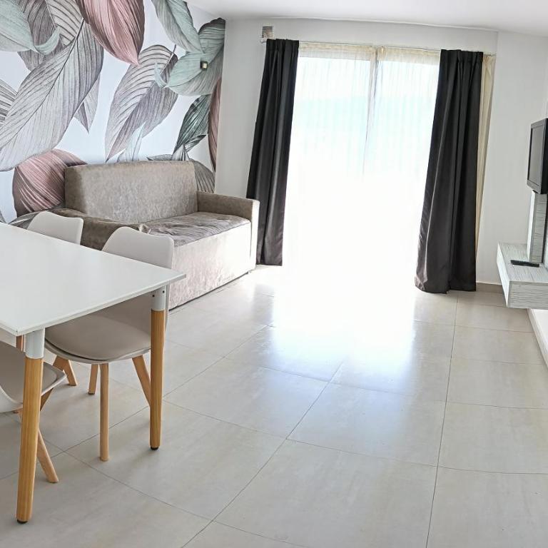 Departamento Centro Torre Arenales 2 Habitaciones - Apartamento de 2 dormitorios - 1