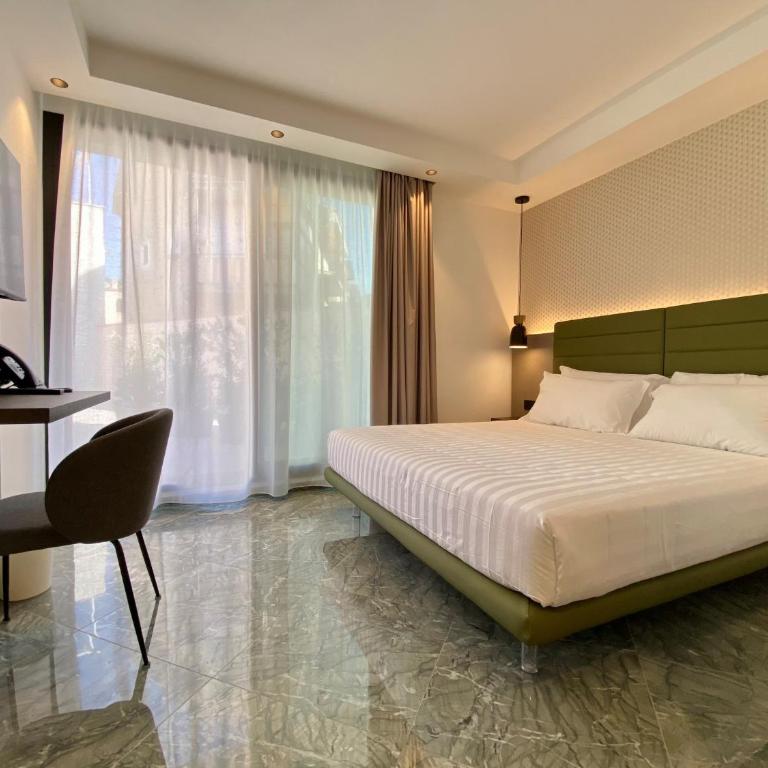 Salemare Rooms & Suites - Camera Matrimoniale con Terrazza - 2