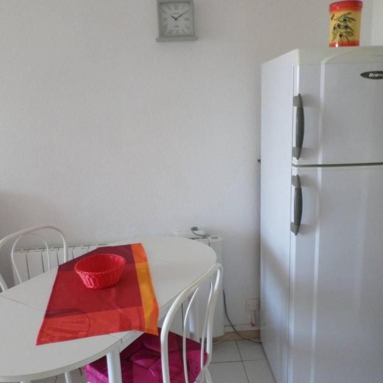 Confortable F2 à Balaruc avec jardin, 4 couchages - FR-1-680-34 - Apartamento - 3