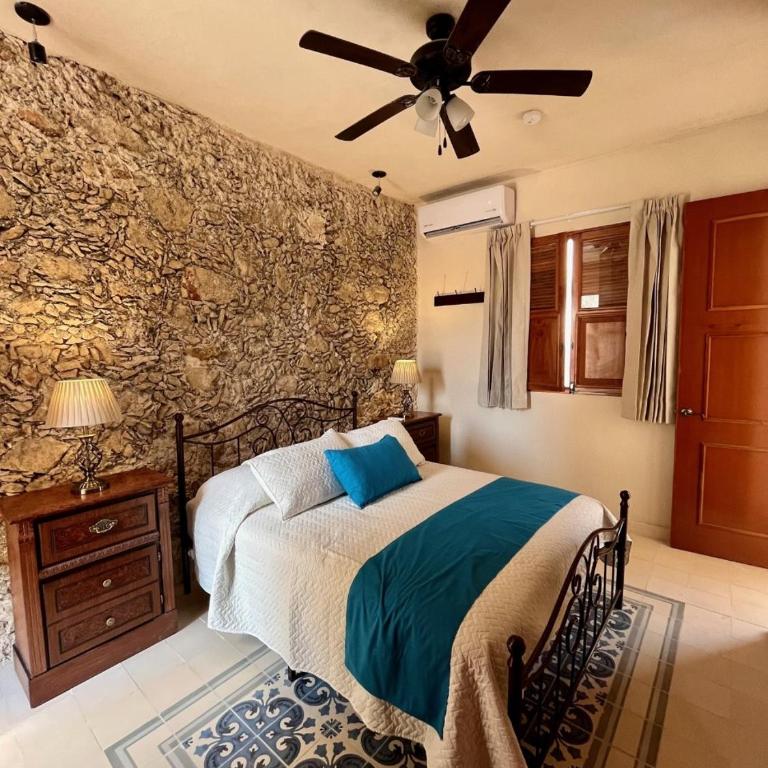 Hotel & Hostal Boutique Casa Garza - Double Room with Terrace - 1