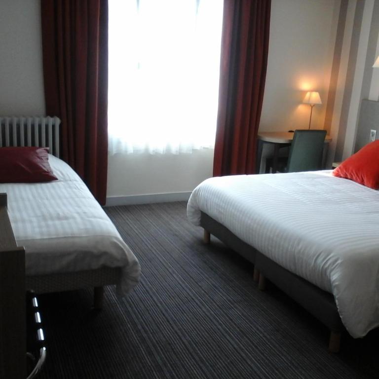 Hôtel Carmin - Chambre Triple - 2