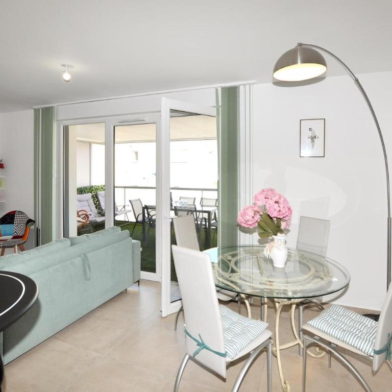 Stunning Apartment In Canet En Roussillon - Appartamento con 2 Camere da Letto - 5