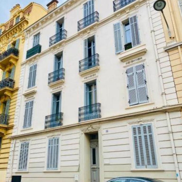 Joli Duplex cathédrale - Appartement 1 Chambre - 6