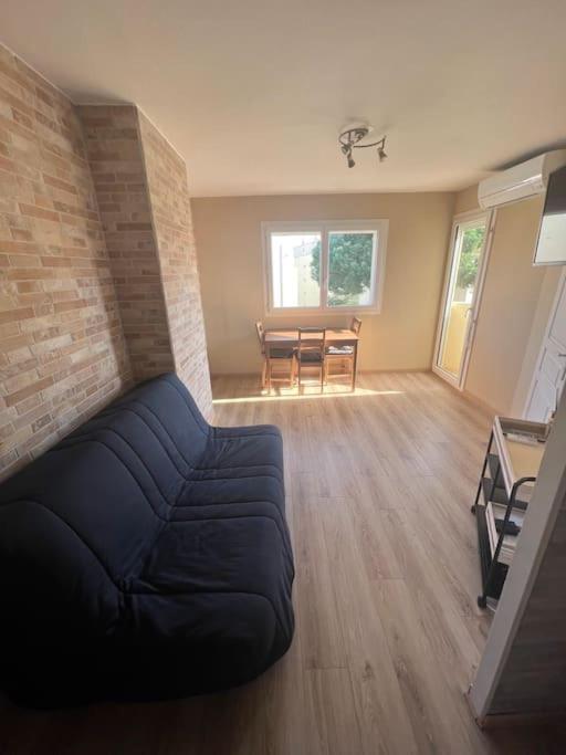 Charmant studio cabin avec piscine. - Apartamento de 1 dormitorio - 19