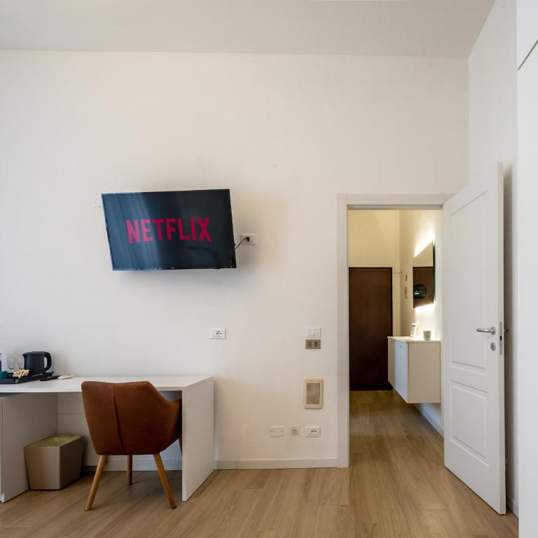 Vicolo Stella Room - One-Bedroom Apartment - 12