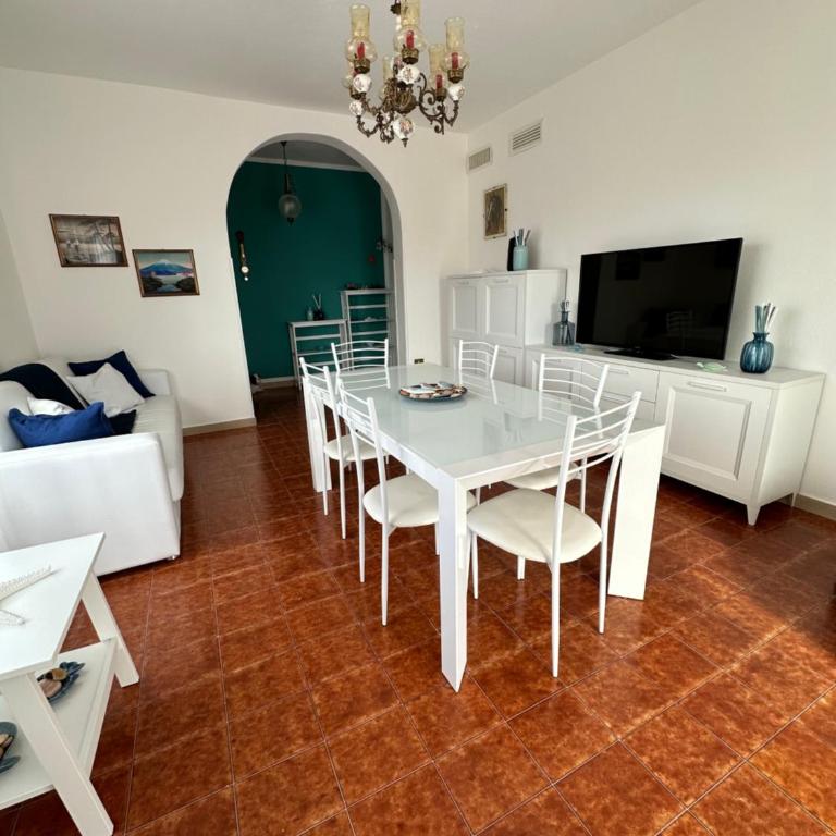 Residenza Elaya La Maddalena - Appartamento con 3 Camere da Letto - 2