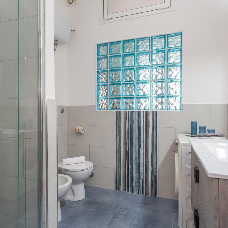 Modern 2BDR apartment vibrant Prati neighborhood - Apartment with Balcony - 6