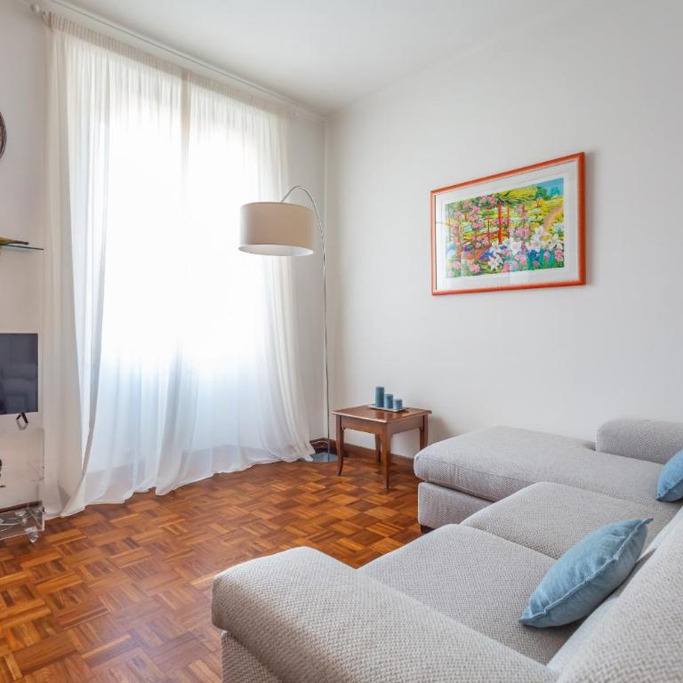 Modern 2BDR apartment vibrant Prati neighborhood - Apartment with Balcony - 32
