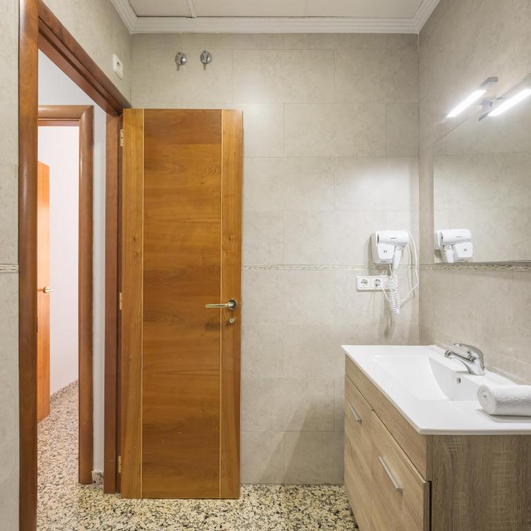 Macflats Valencia Puerto - Apartment (4 Adults) - 88