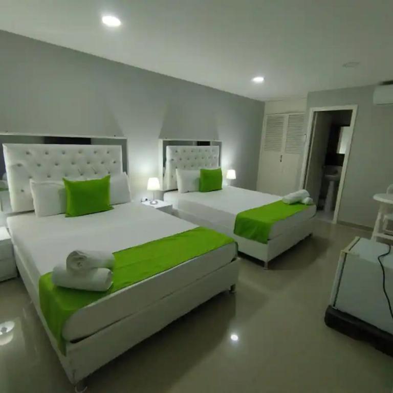 Bm-16 room near the sea with air conditioning and WIFI - Quadruple Room - 1