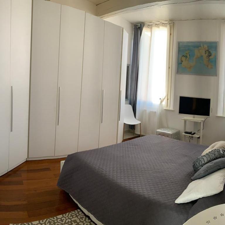 La Suite di Giulia - Ampia Camera Matrimoniale - 10
