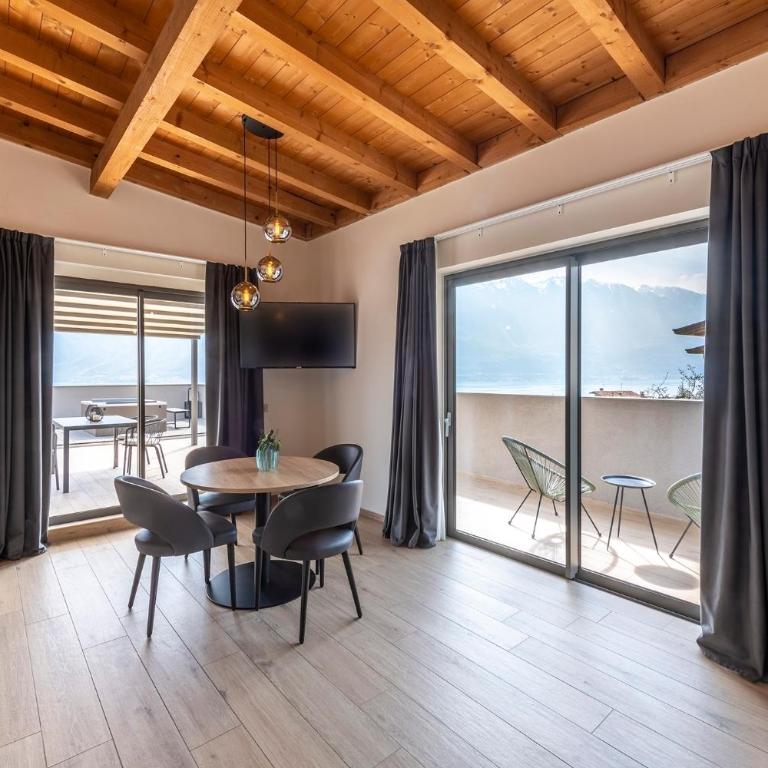 Evo Suites Apartments - Attico con Vasca Idromassaggio e Terrazza Vista Lago - 7