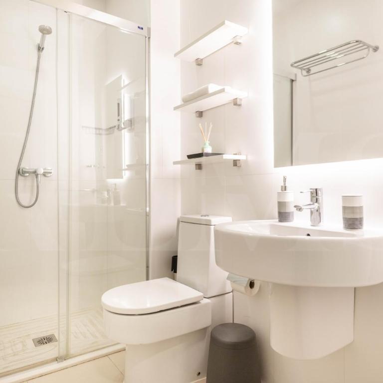 The Ceramics Suite Picasso-Inspired REMS - Apartamento - Planta baja - 4