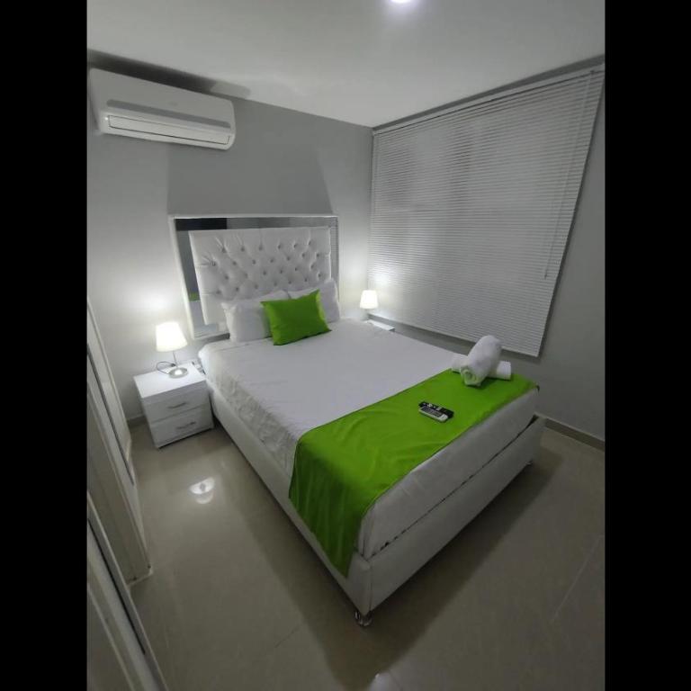 Bm-14G Charming Cartagena Lodge with Shared Pool and Private Terrace - Double or Twin Room - 5