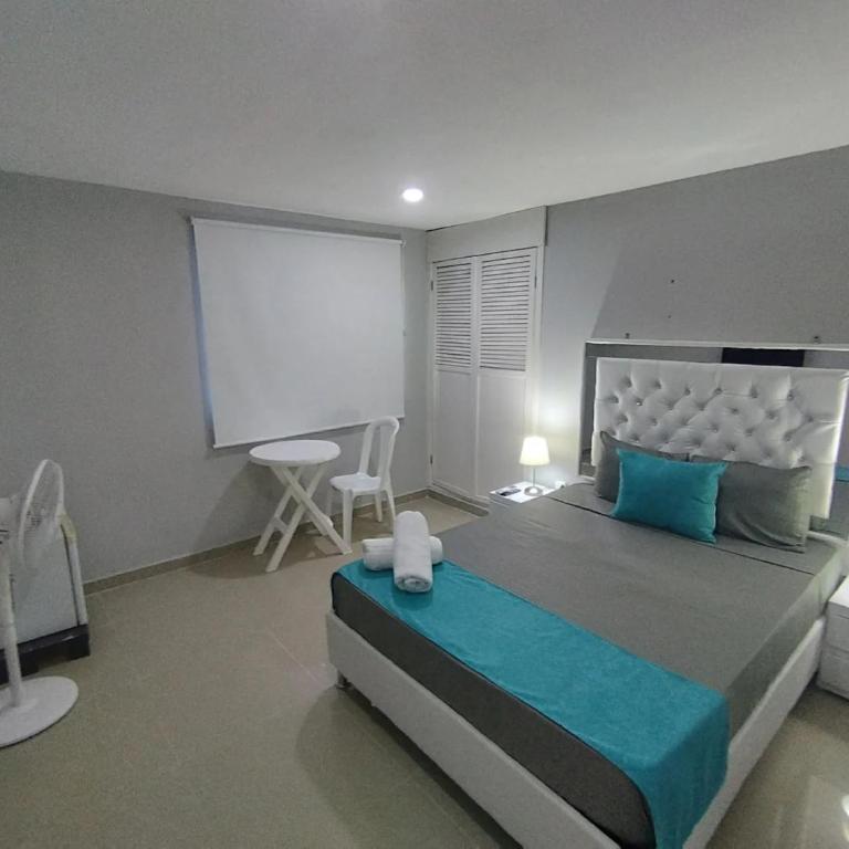 Bm-9 room near the sea with air conditioning and WIFI - Double or Twin Room - 4