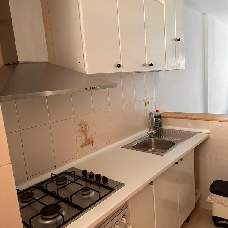 Apartamento frente a Club Naútico con piscina - Apartamento de 2 dormitorios - 10