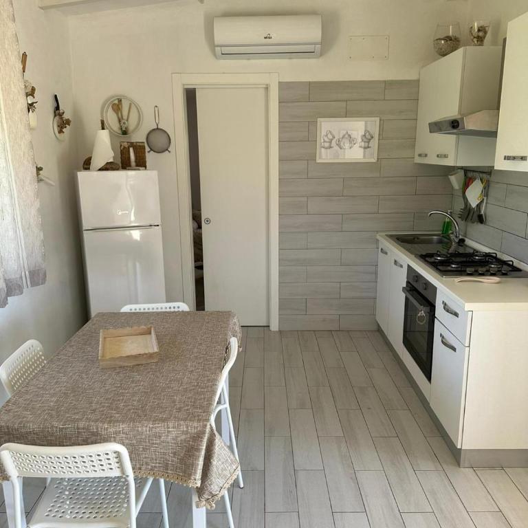 La casa di Ely - Appartamento con 2 Camere da Letto - 18