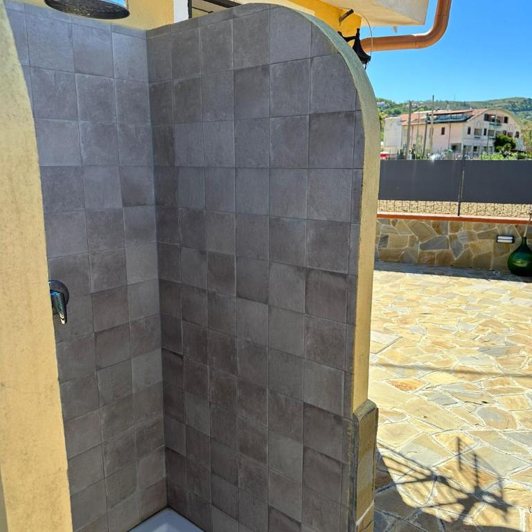 La casa di Ely - Appartamento con 1 Camera da Letto - 13