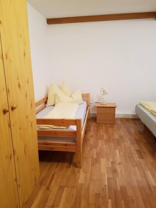Helles und großzügiges Souterrain Appartement - Apartment - 11