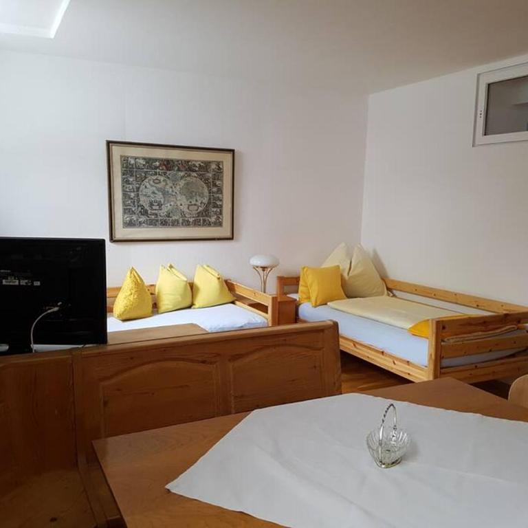 Helles und großzügiges Souterrain Appartement - Apartment - 15