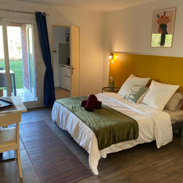 Joli Appartement 27m2 Oasis Provençale en village vacances en Camargue - Appartamento con 1 Camera da Letto - 3