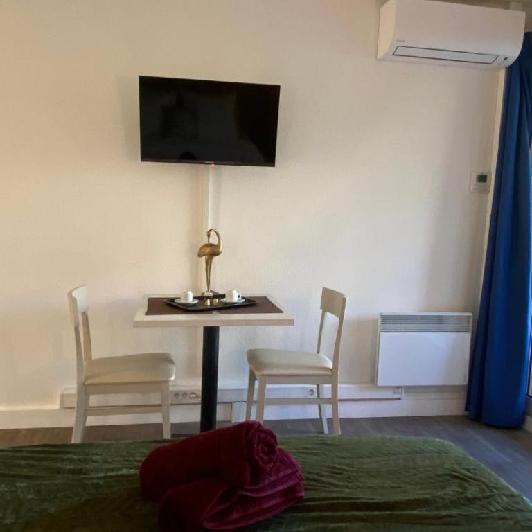 Joli Appartement 27m2 Oasis Provençale en village vacances en Camargue - Appartamento con 1 Camera da Letto - 7