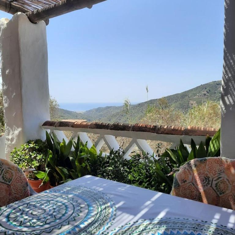 Cortijo Retama, Typical Andalusian Cottage, Romantic & Relax Villa by eastern Costa del Sol, in the countryside near Frigiliana town, at 12 kilometers from the beach - Casa de 2 dormitorios - 46