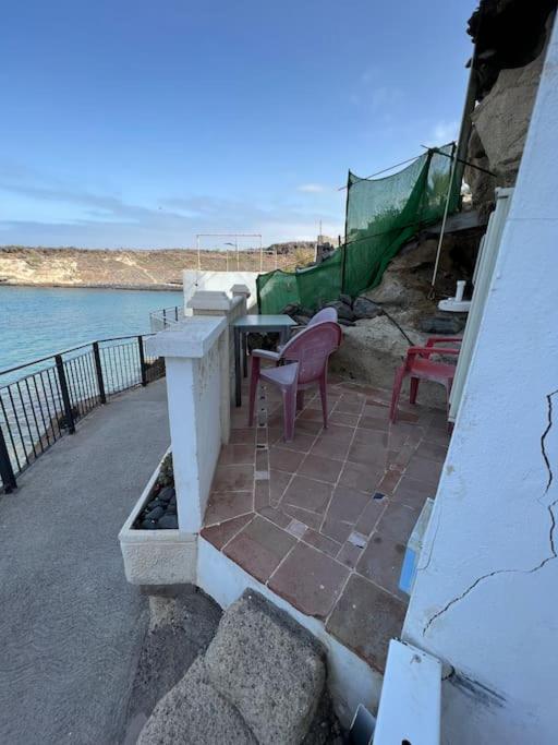 CLAUDIA Puertito de Adeje - 2 bedrooms, 70mq, on the beach - Apartamento de 2 dormitorios - 28
