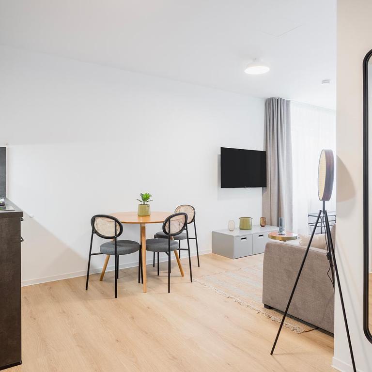 Limehome Villach Hauptplatz - Studio mit Schlafsofa - 8