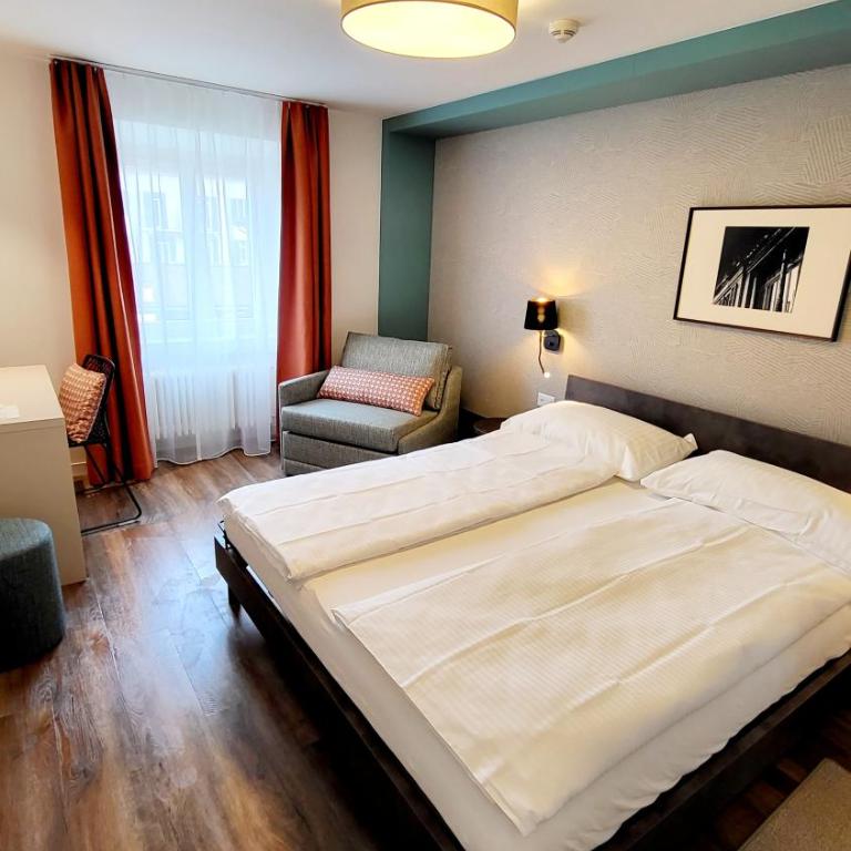 Hotel Pestalozzi Lugano - Camera Familiare Superior - 1