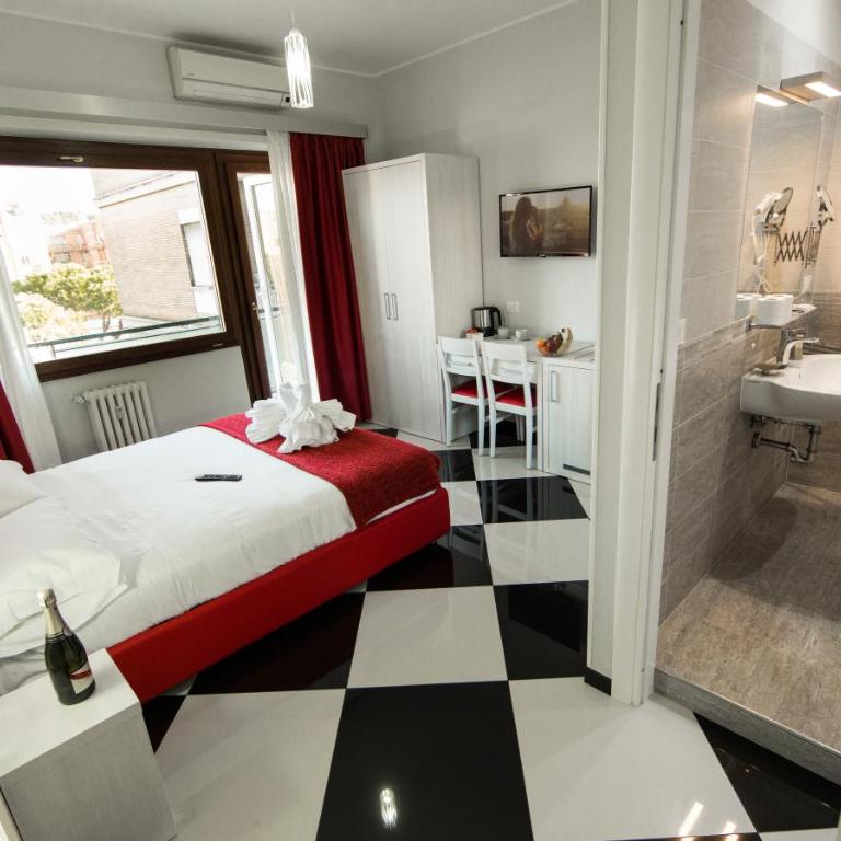 Love of Rome - Standard Double or Twin Room - 2