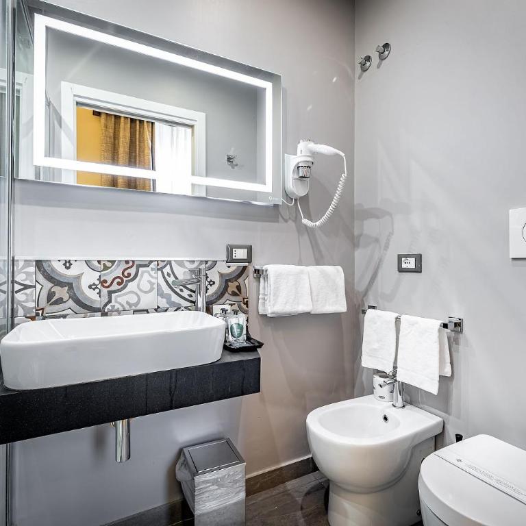 Martelli 6 Suite & Apartments - Camera Matrimoniale Standard - 10