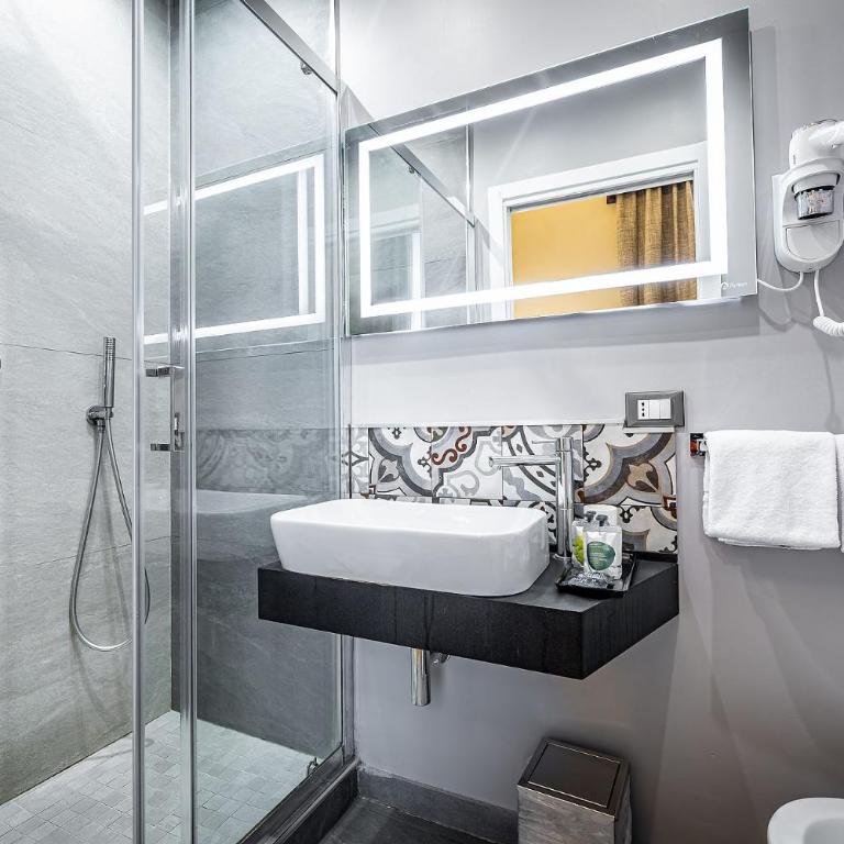 Martelli 6 Suite & Apartments - Camera Matrimoniale Standard - 13