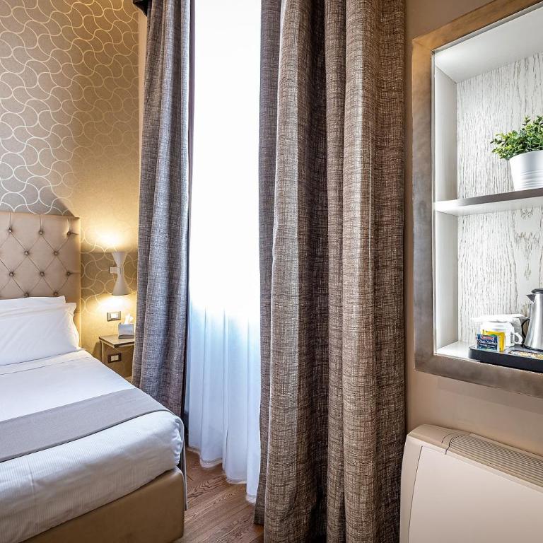 Martelli 6 Suite & Apartments - Camera Matrimoniale Standard - 17