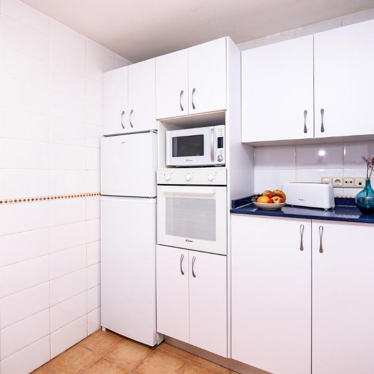 Villa Tropical Private Pool Capellania By Holidays Home - Villa con piscina privada - 20