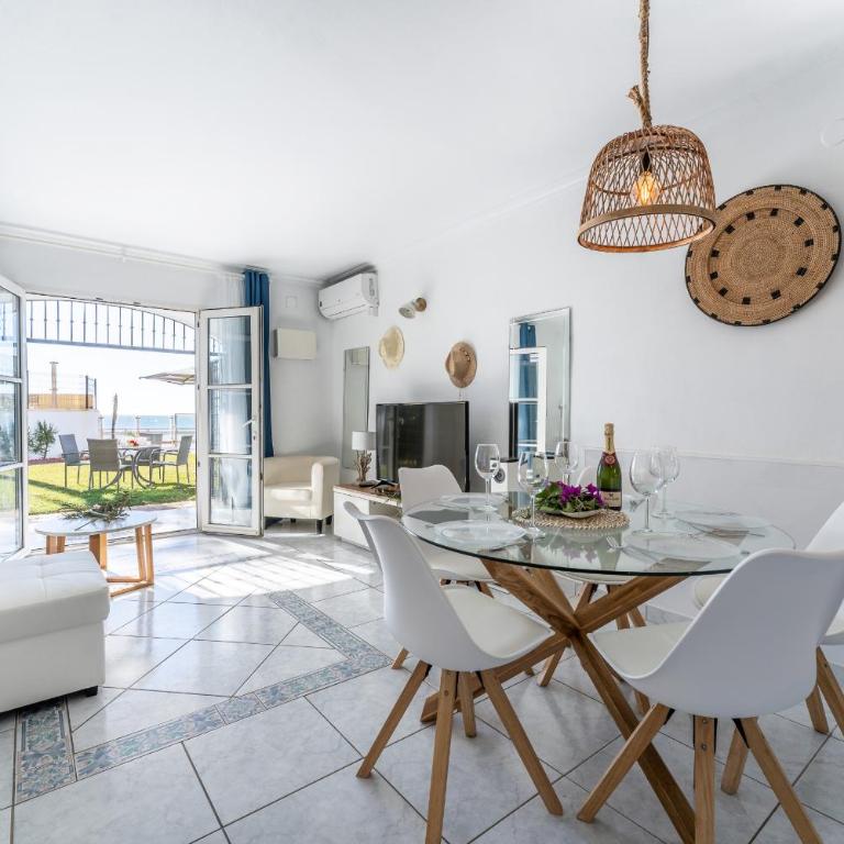 Beach house with direct access to Calahonda Beach and open sea views CS183 - Casa de 2 dormitorios - 15