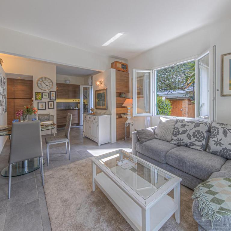 VILLA TORETTI Centro, Relax e Parcheggio Privato - Appartamento con 3 Camere da Letto - 15