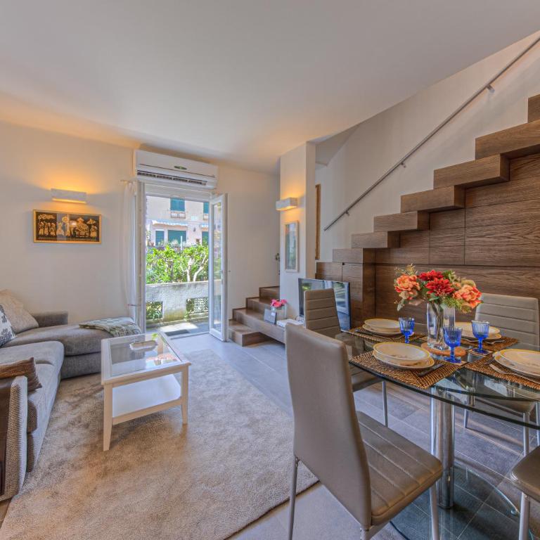 VILLA TORETTI Centro, Relax e Parcheggio Privato - Appartamento con 3 Camere da Letto - 1