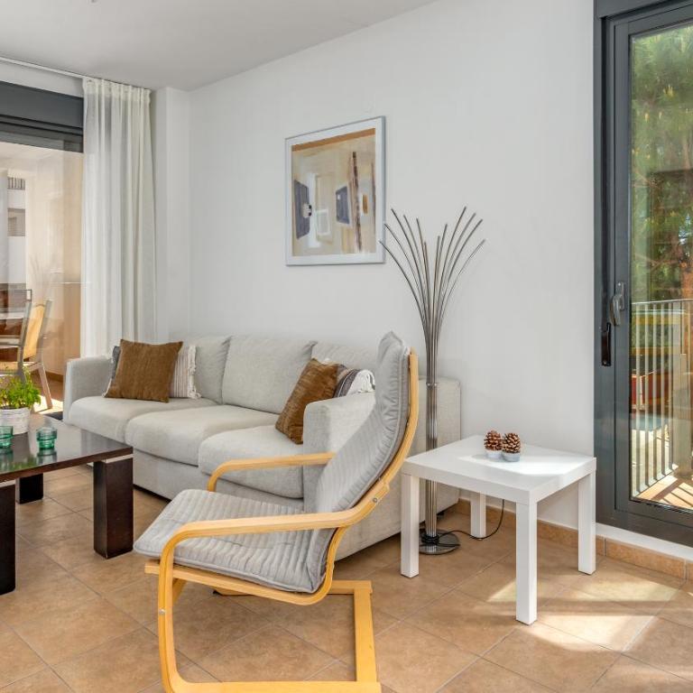 Sea Sun Apt in Mijas by Costarentals - Ref 204 - Apartamento de 3 dormitorios - 2