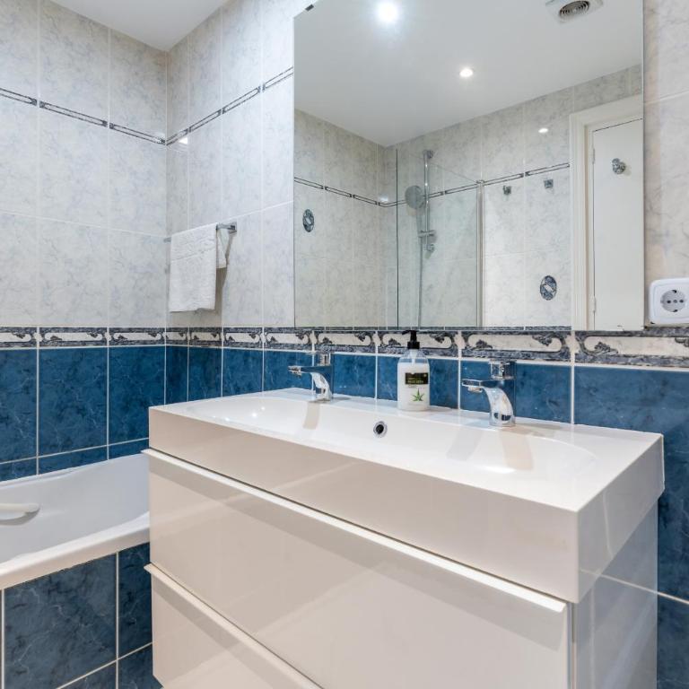 Beach house with direct access to Calahonda Beach and open sea views CS183 - Casa de 2 dormitorios - 26