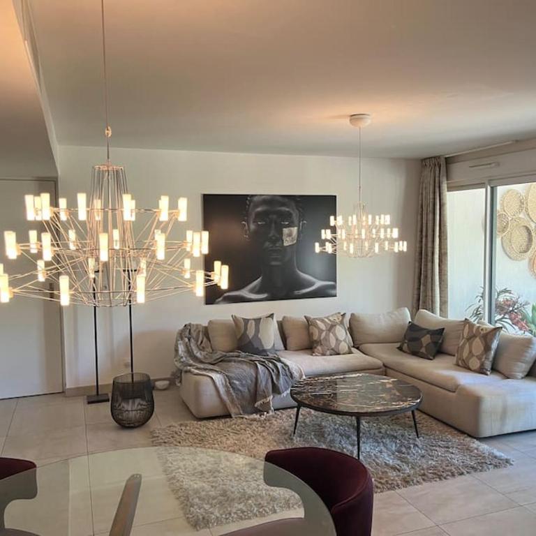 Horizon Bay - Pool - Fitness Room - Terrace - Appartement 2 Chambres - 3
